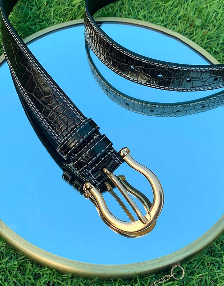 Asos Design Slim Belt In Dark Brown Croc Faux Leather With Contrast Stitch And Horseshoe Buckle