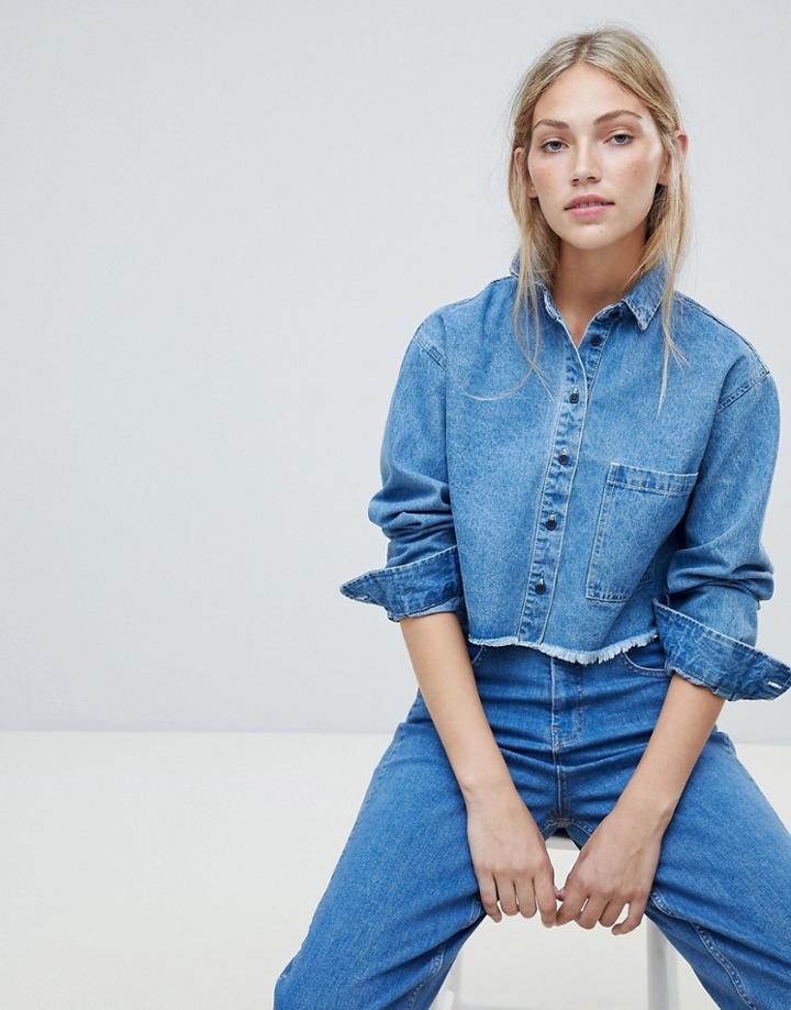 Native Youth Cropped Denim Shirt With Frayed Hem - Blue