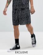 Reclaimed Vintage Inspired Shorts In Paisley Plisse With Wide Leg - Black