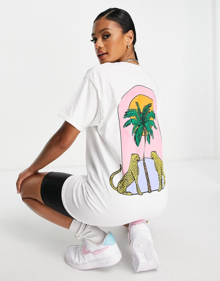 Hnr Ldn Oversized T-shirt With Graphic Cheetah Back Print In White