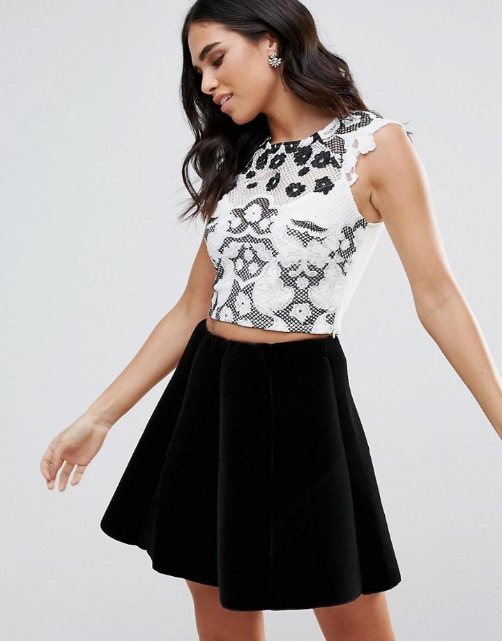 Lipsy Mono Printed Crop Top - Multi