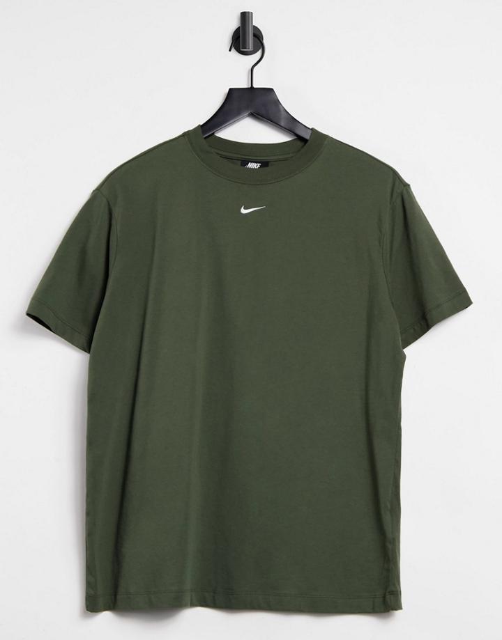 Nike Move To Zero Essential Boyfriend T-shirt In Khaki-green