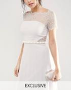 True Decadence Pearl Occasion Belt - White
