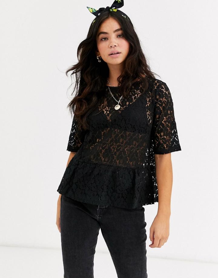 Pieces Lace Peplum Short Sleeve Top-black