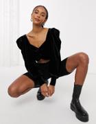 Signature 8 Black Ruched Sleeve Top In Black
