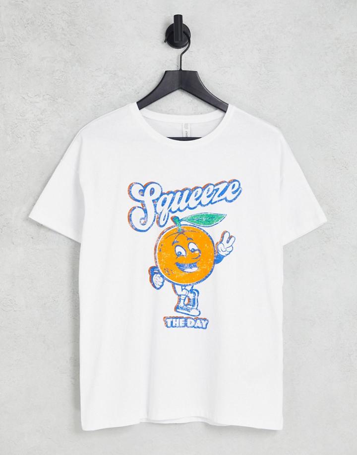 Only Squeeze The Day T-shirt In White