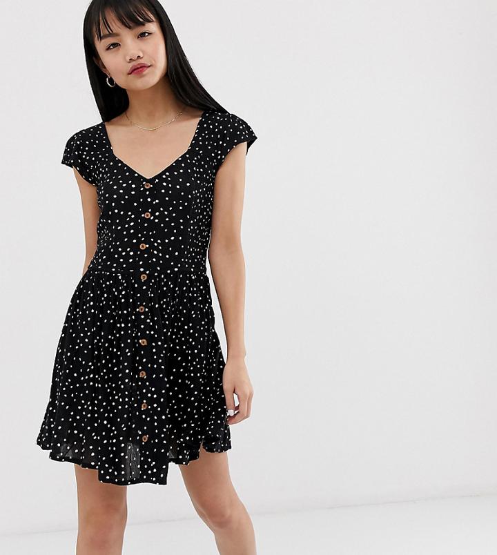 Brave Soul Petite Smock Dress With Mini Buttons In Heart Print - Black