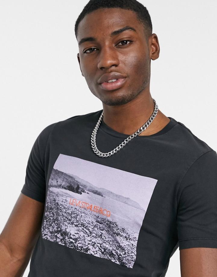 Levi's Photo Garment Dyed T-shirt In Black