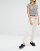 Weekday Ami Mid Waist Crop Jeans - Left Over Ecru