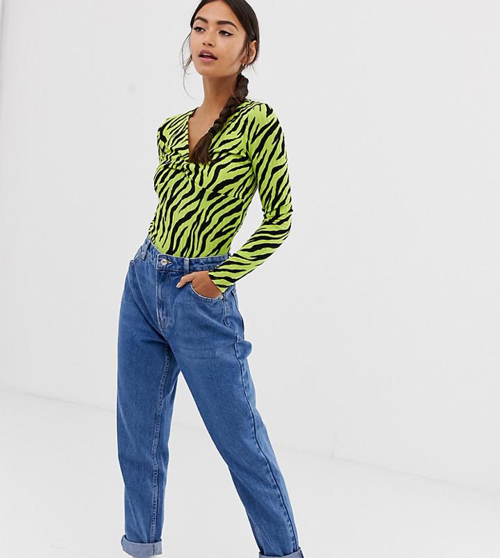 Bershka Mom Jean In Mid Wash - Blue