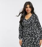 New Look Petite Shirred Waist Dress In Black Ditsy Floral