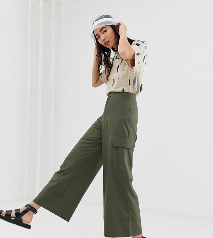 Monki Wide Leg Cargo Pants With Pockets In Khaki - Green