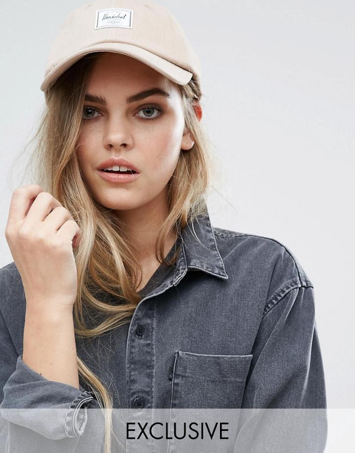 Herschel Exclusive Cap With Signature Branding In Faded Khaki - Beige