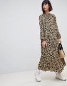 Moss Copenhagen Midi Smock Dress In Ditsy Floral Print - Navy