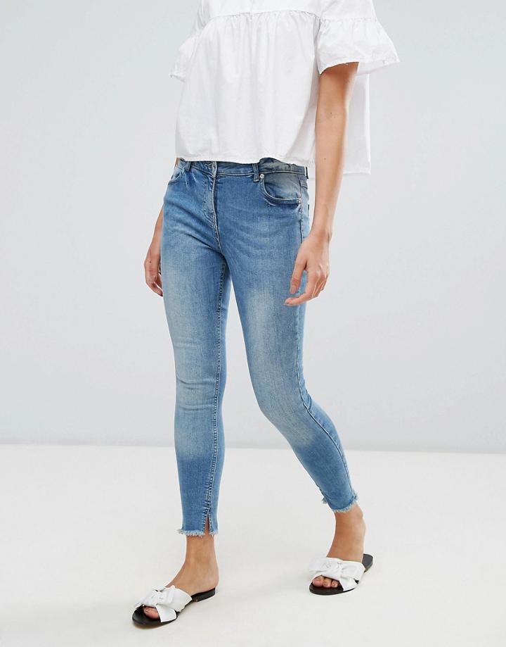 Parisian Frayed Hem Crop Jeans - Blue