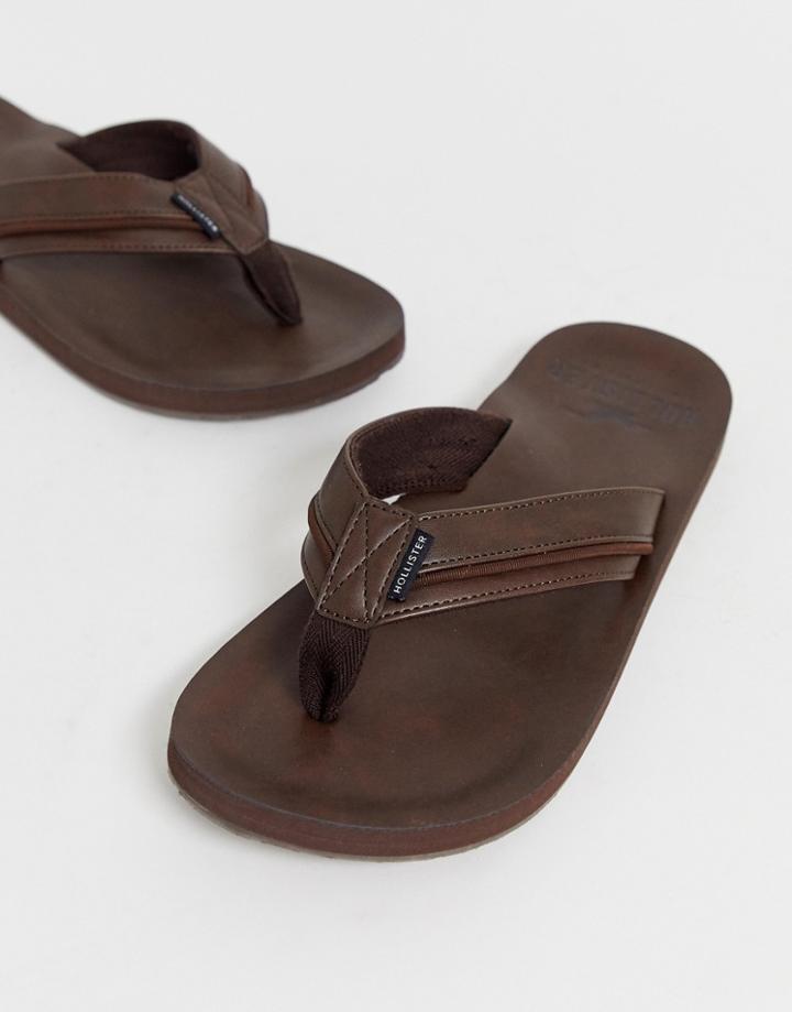 Hollister Tab Logo Leather Flip Flops In Dark Brown - Brown