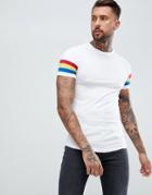 Asos Design Muscle T-shirt With Curved Hem And Bright Contrast Sleeve Panel - White