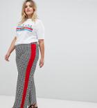 Pink Clove Wide Leg Pants In Dog Tooth - Black