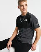 The North Face Mountain Athletic Hybrid T-shirt In Gray