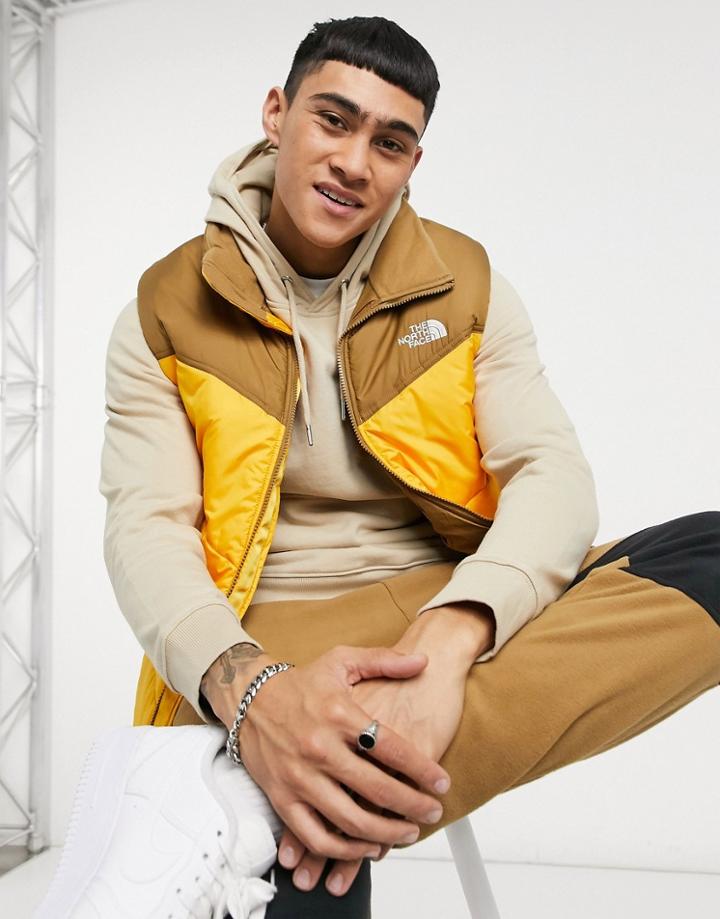 The North Face Saikuru Vest In Yellow