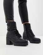 New Look Buckle Detail Chunky Heeled Boot In Black - Black