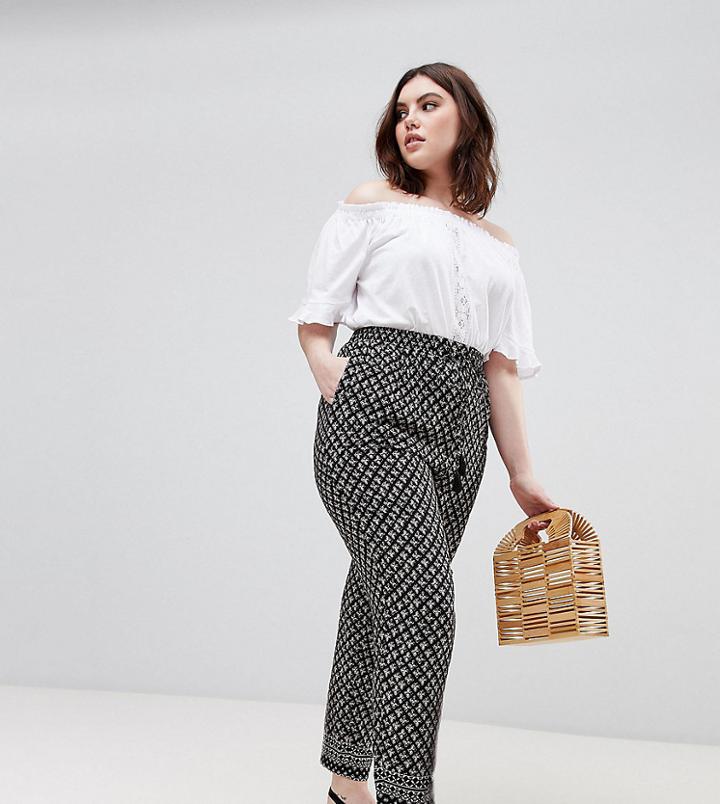 New Look Curve Printed Tassel Jogger - Black