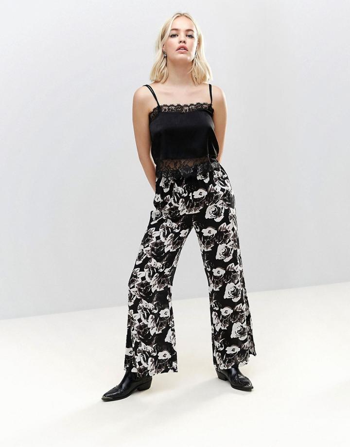 Rock & Religion Floral Cropped Pants - Black