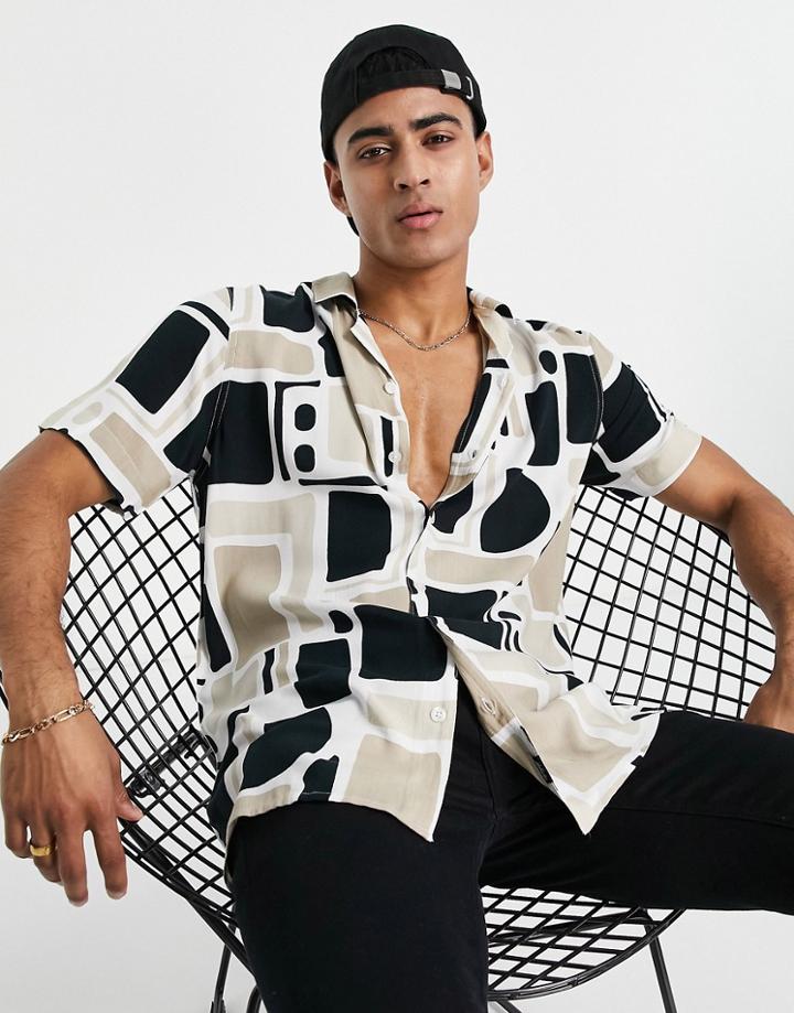 Hollister Short Sleeve Abstract Print Shirt In Tan-brown