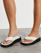 Raid Dornea Chunky Flip Flops In Off White