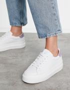 Pull & Bear Flatform Sneakers With Nude Back Tab In White
