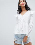 Boohoo Button Front Top With Ruffle Detail - White