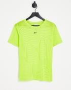 Reebok Training Techstyle Burnout T-shirt In Yellow