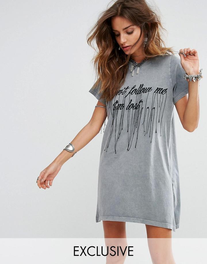 Sacred Hawk Festival T-shirt Dress With Embroidered Slogan And Loose Thread Detail - Gray