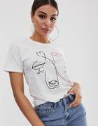 Missguided T-shirt With Face Print In White - White