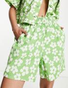 Topshop Pull On Hibiscus Floral Printed Shorts In Green - Part Of A Set