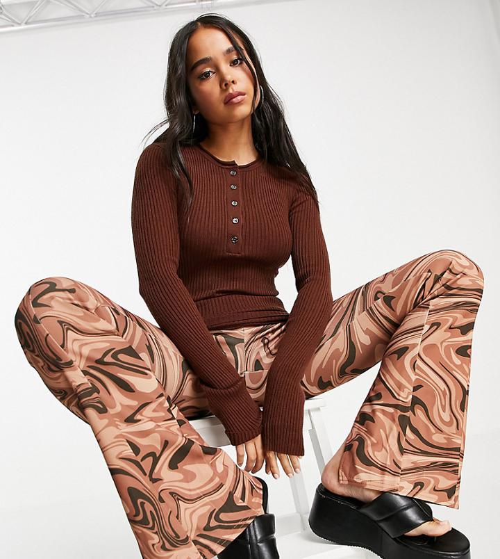 Collusion Knitted Ribbed Long Sleeve Top With Button Detail In Brown