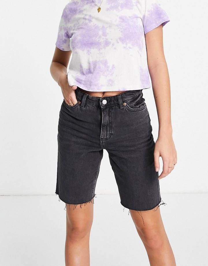 Monki Bea Organic Cotton Longline Denim Shorts In Black Wash