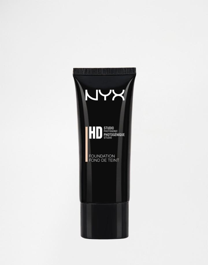 Nyx High Definition Foundation - Warm Sand