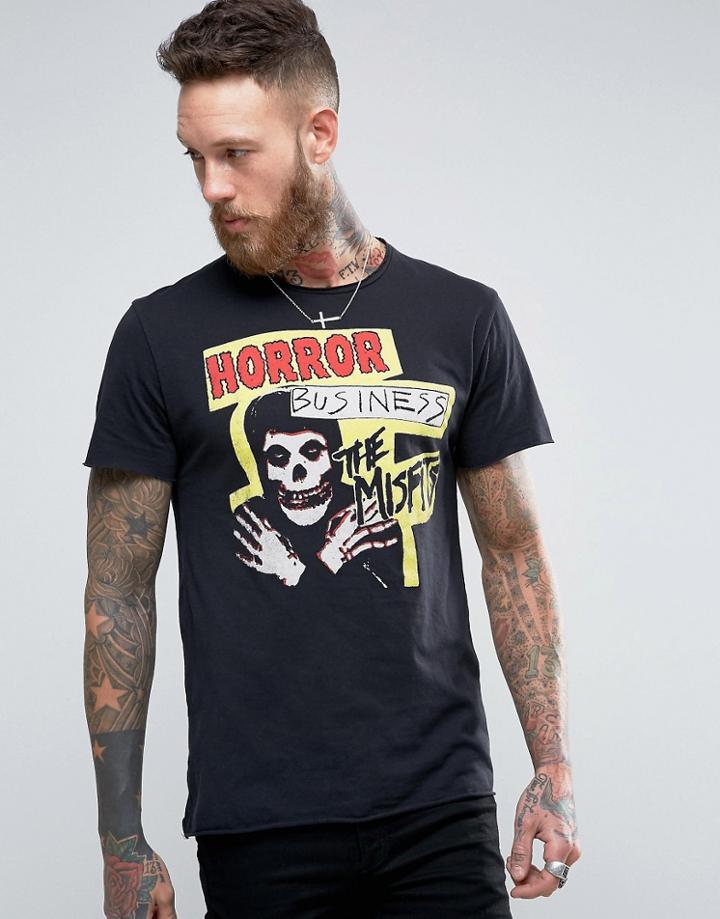 Pull & Bear T-shirt With The Misfits Print In Black - Black