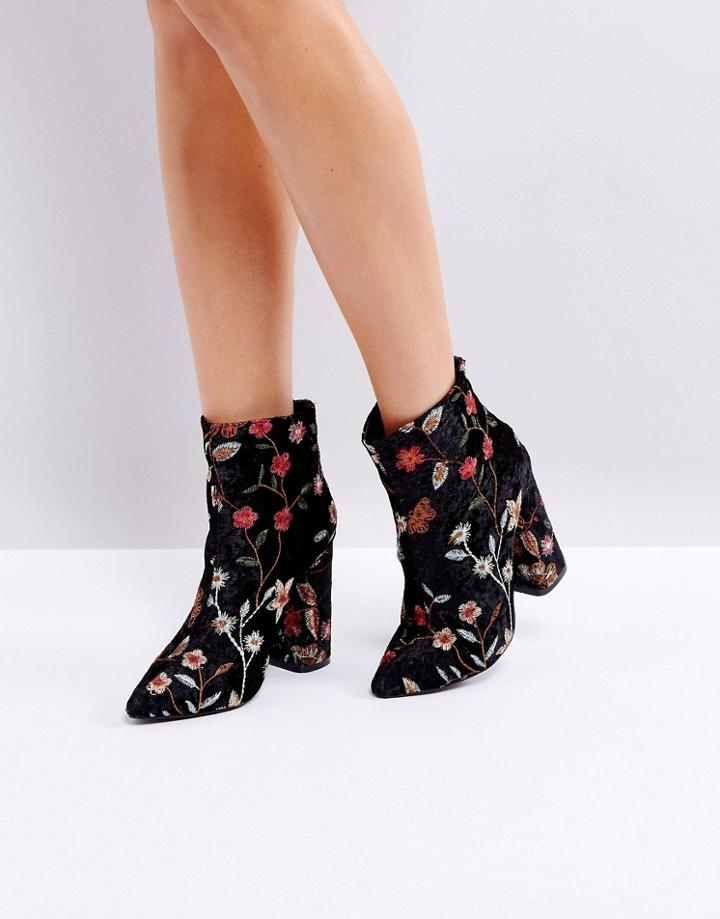 Boohoo Embroidered Heeled Ankle Boot - Black
