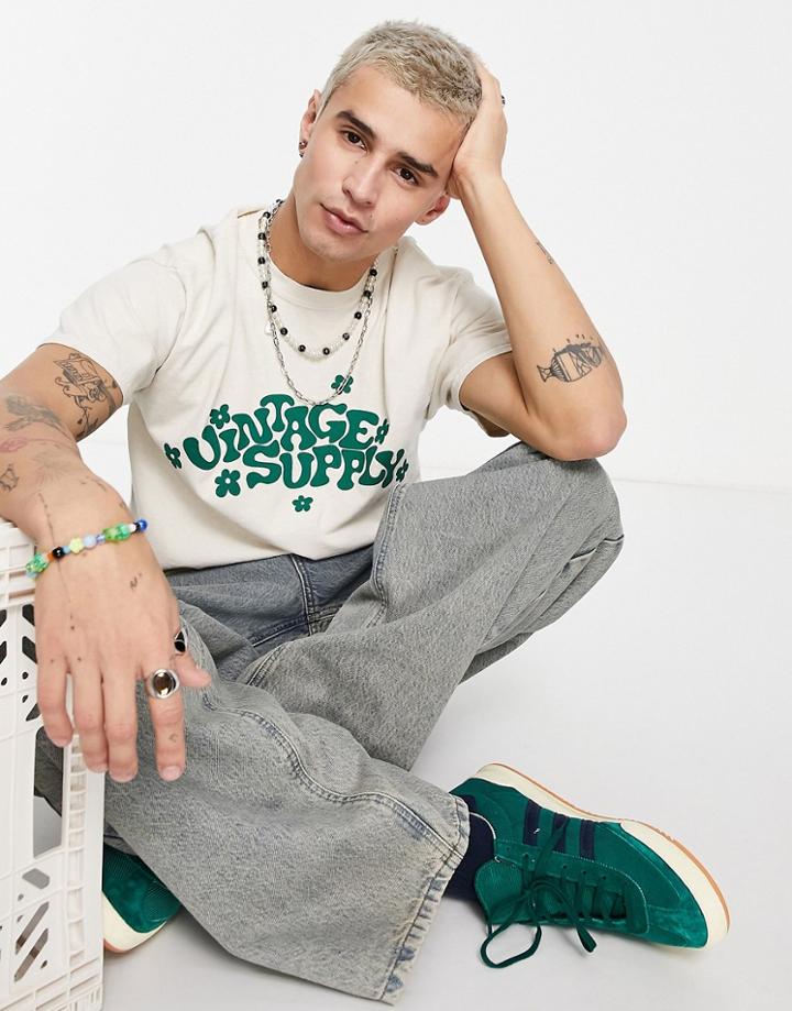 Vintage Supply T-shirt In Off White With Flower Logo Print