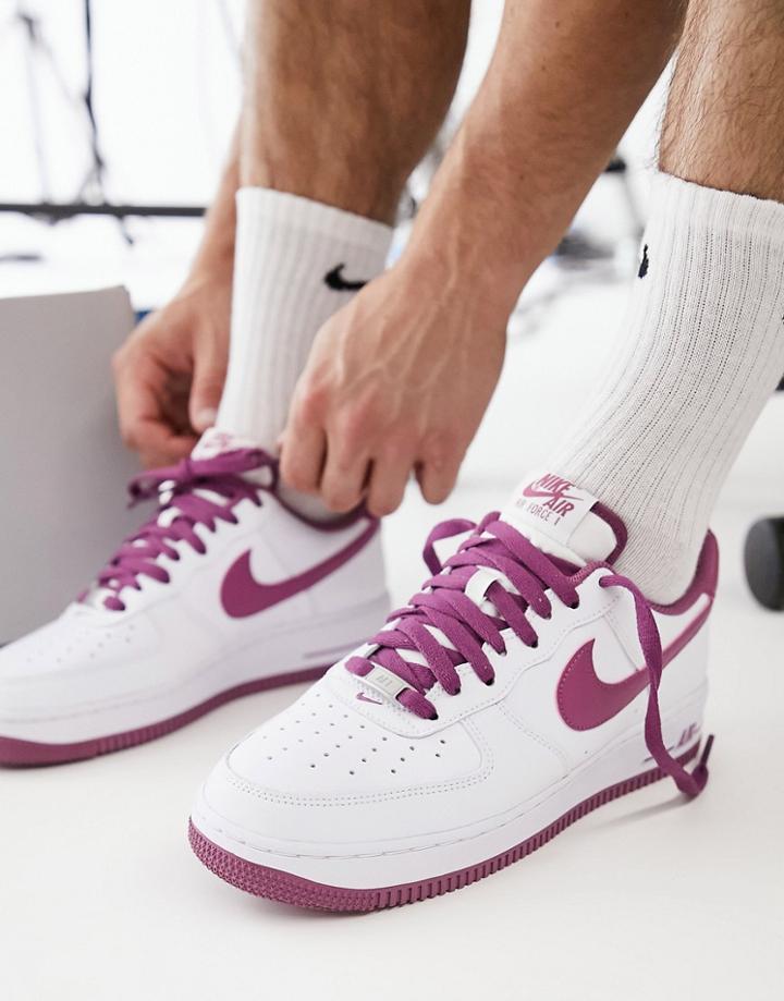Nike Air Force 1 '07 Sneakers In White/light Bordeaux