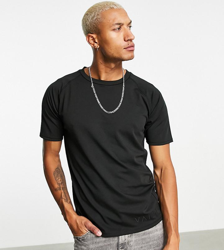 Vai21 Training Short Sleeve T-shirt In Black