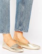 Call It Spring Cadenasen Metallic Point Flat Shoes - Gold