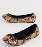New Look Wide Fit Shoe In Natural Snake-black