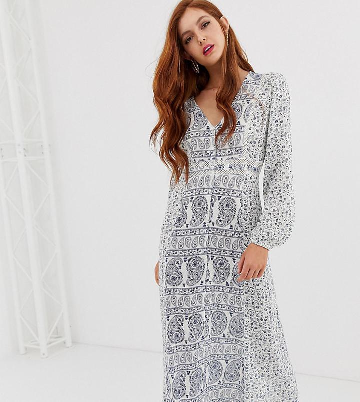 Stradivarius V Neck Prairie Dress In Paisely Print - Blue