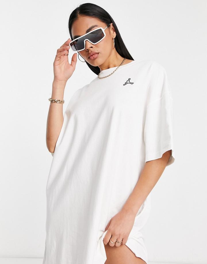 Nike Jordan Essentials T-shirt Dress In White