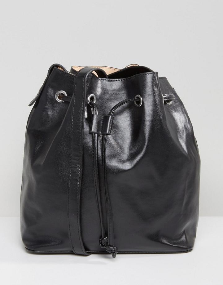 Qupid Bucket Bag - Black