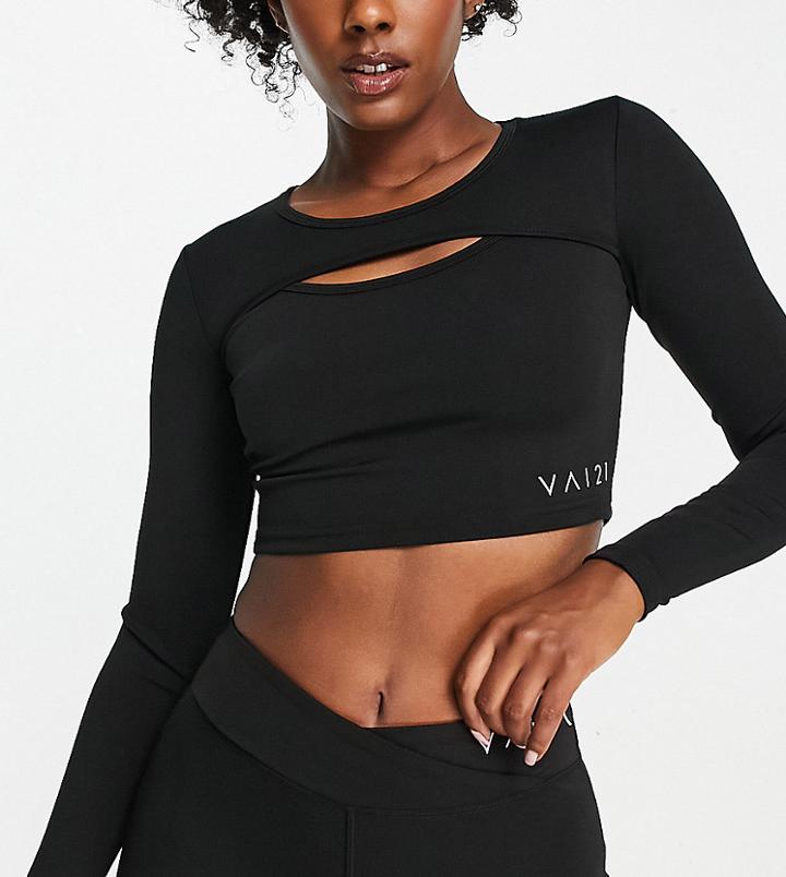 Vai21 Cut-out Crop Top In Black - Part Of A Set-gray