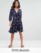 Yumi Petite Wrap Front Dress In Floral Print - Navy